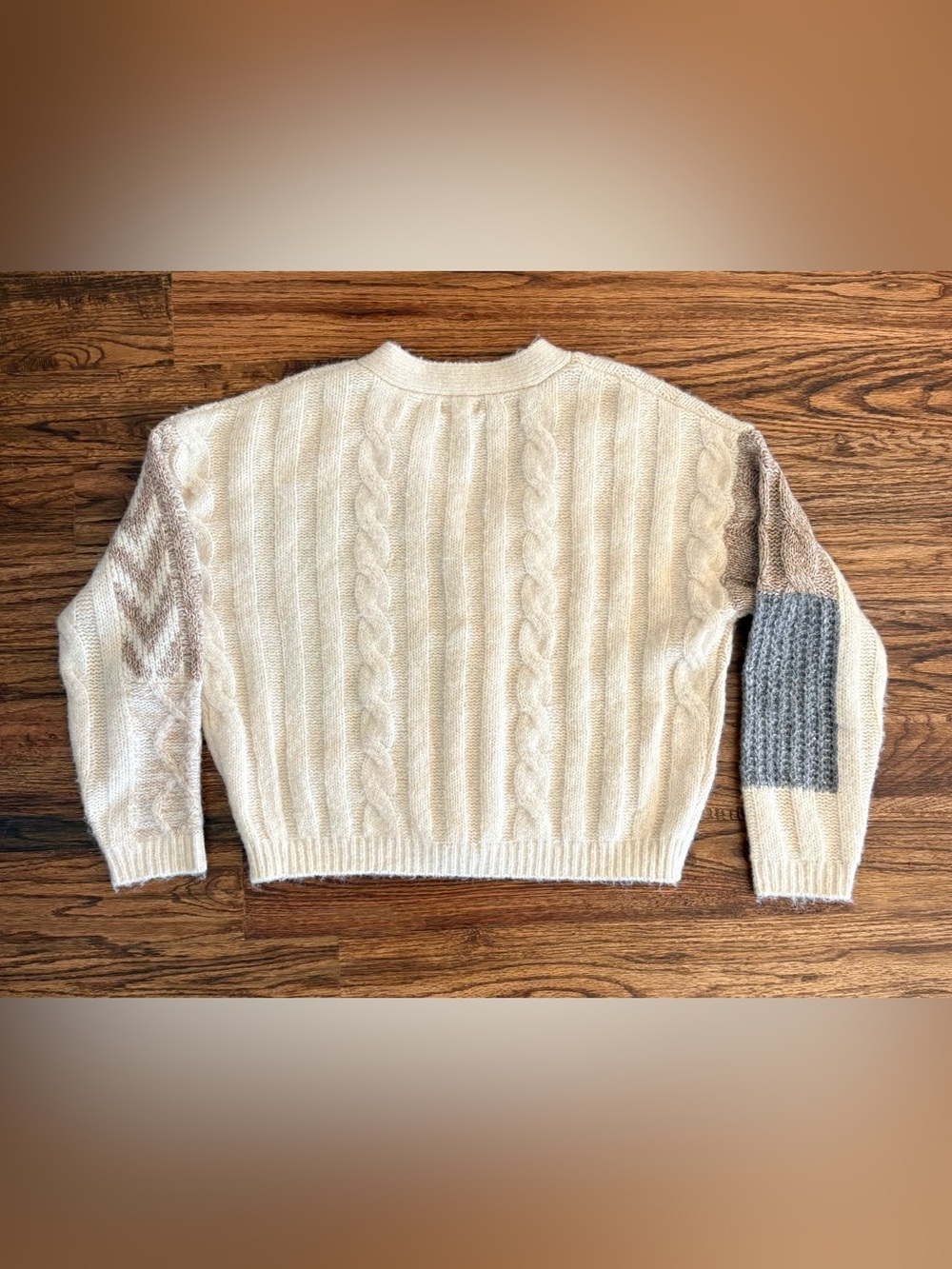 Blu Pepper women’s block sweater cardigan, ivory/cream, brown & gray, small NWOT - Picture 3 of 4